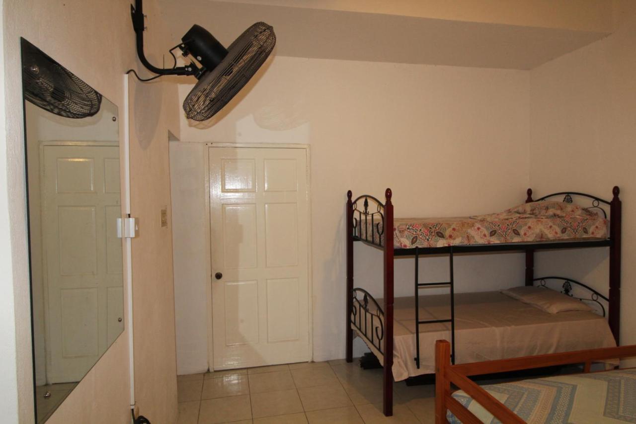 Belleh23 Kingston Creative Guesthouse Εξωτερικό φωτογραφία